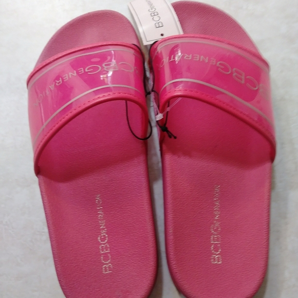 BCBG pink Slides NWT - Picture 6 of 6